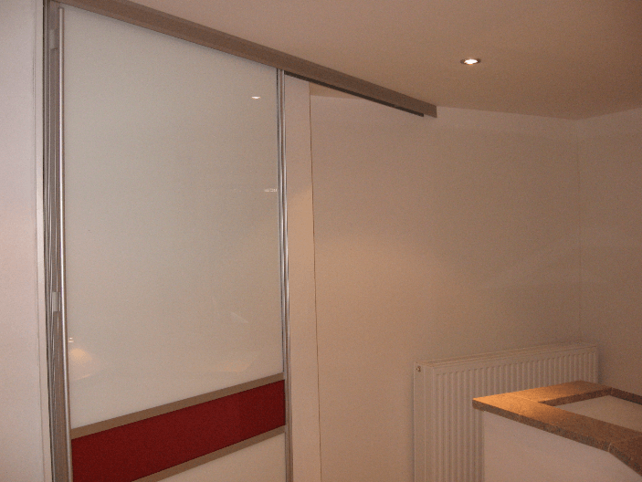 poševna montaža drsnih vrat