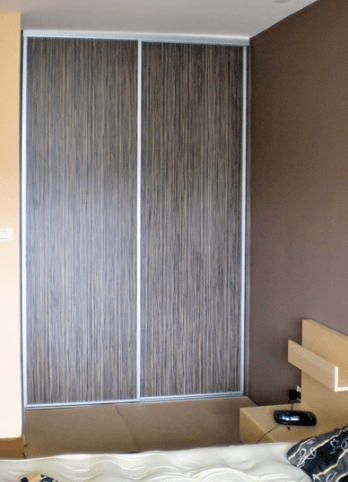 dvodelna vgradna omara za spalnico